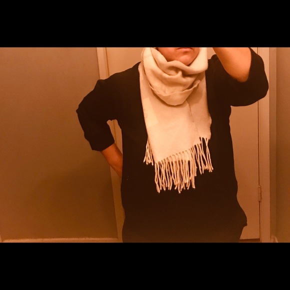 Auth LOUIS VUITTON ECHARPE BARODA 100% Cashmere - Picture 6 of 7